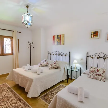 Holiday home Patio De Naranjos Haus Mit Terrasse Und Schwimmbad Alcaucin